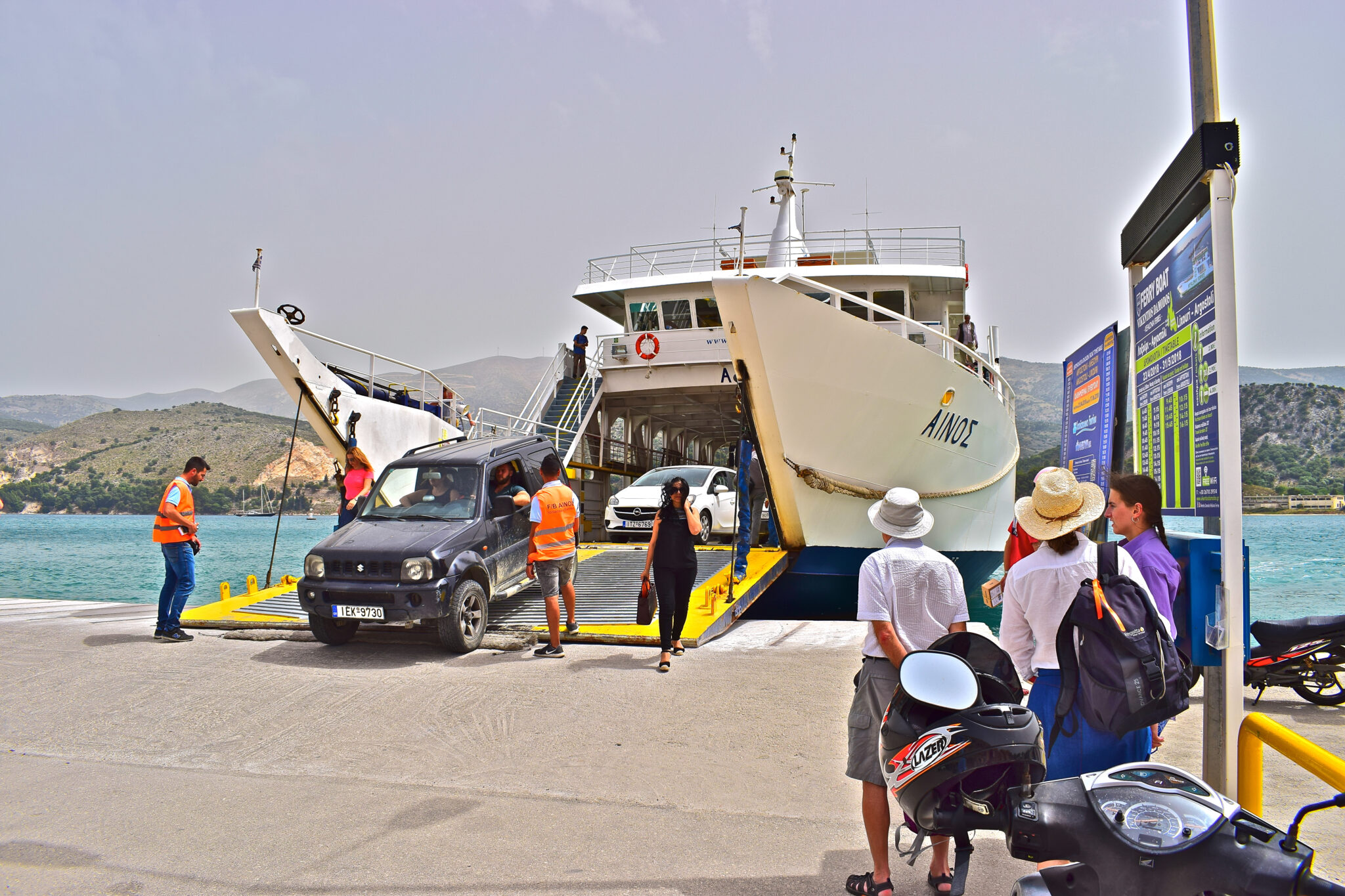 Argostoli,,Kefalonia,/,Greece,-,5/23/2018:,The,Ferry,From,Lixouri
