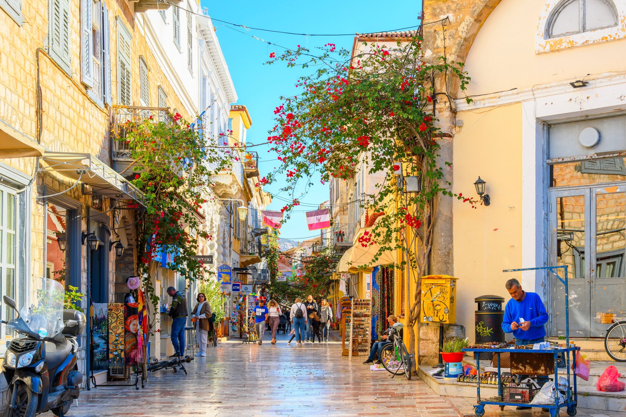 Nafplio,,Greece,-,September,28,2023:,A,Colorful,And,Narrow